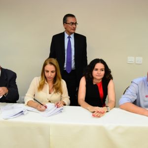 Assinatura Acordo 2014