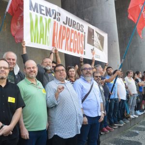 Ato Contra as Altas Taxas de Juros Banco Central