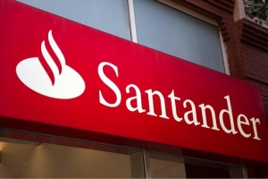 Santander lucra mais de R$14 bilhões em 2019 e aumenta exploração com bancários e clientes