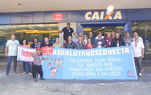 O Sindicato em atividade do Dia Nacional de Luta na Caixa, na última segunda-feira (5)