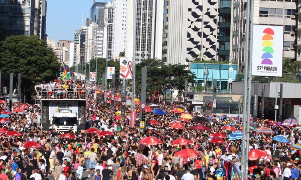 Parada levou cerca de 3 milhões de pessoas à Avenida Paulista, no último domingo (11/6). Foto: Rovena Rosa/Agência Brasil.