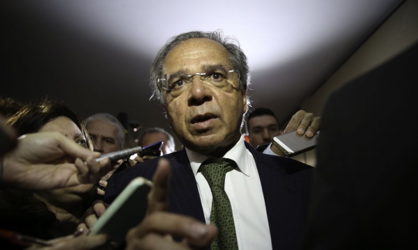 Paulo Guedes quer impor ao Brasil um projeto que fracassou no Chile: a privatização da previdência pública e dos fundos de pensão dos trabalhadores de estatais