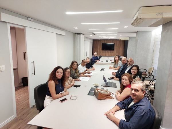 Dirigentes sindicais, na cerimônia de entrega da pauta dos financiáriios, na Contraf-CUT, em São Paulo.