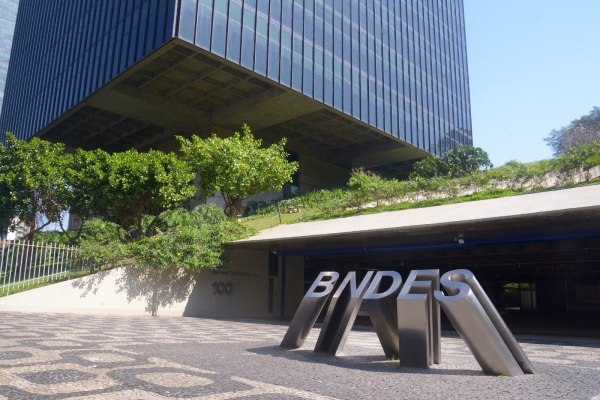 O diretor do Sindicato, Alexadnre Batista: “Essa conquista impacta positivamente os novos funcionários e reduz significativamente as diferenças entre o quadro funcional&quot;. Foto: Nando Neves. 