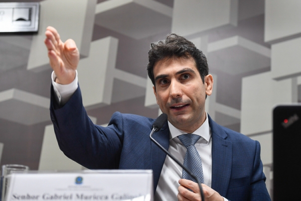 O Comitê Monetário Nacional, do Banco Central, presidido por Gabriel Galípolo, voltou a elevar as taxas de juros. O movimento sindical criticou duramente a decisão 