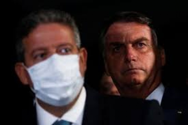 Lira e Bolsonaro juntos contra os aposentados e trabalhadores da ativa