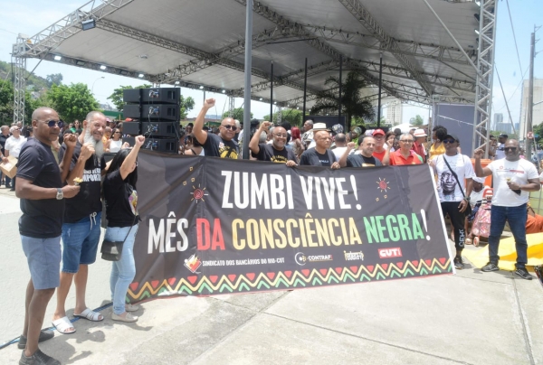 Dirigentes sindicais bancários participaram das manifestações do Dia da Consciência Negra no Centro do Rio de Janeiro 