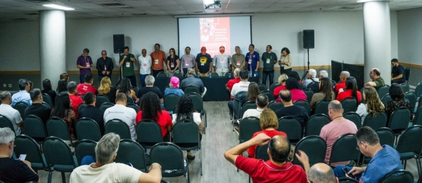 Representantes das delegações dos trabalhadores do Itaú-Unibanco, Bradesco, Santander e Mercantil debatem em São Paulo, as reivindicações dos funcionários nos encontros nacionais
