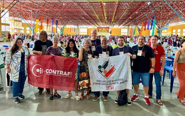 Bancários e bancárias na Jornada dos Povos Latino-americanos e Caribenhos, em Foz do Iguaçu 